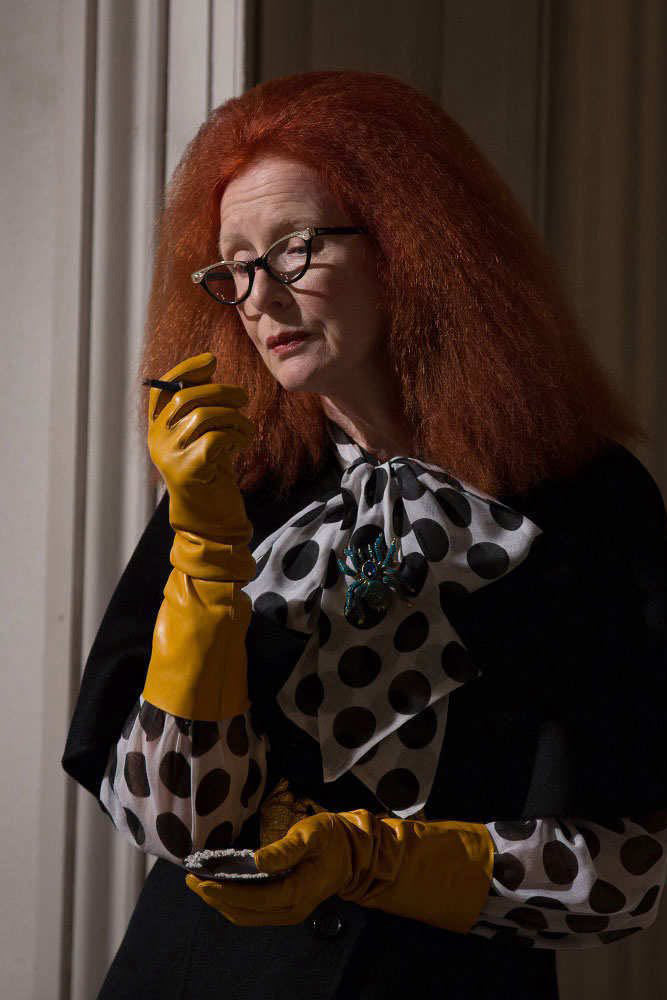 American Horror Story and Gaspar Gloves